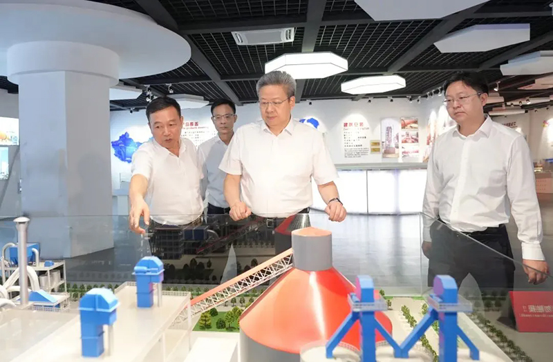 南通市委书记吴新明来91精品国产一区二区三区动漫集团调研