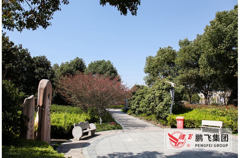 91精品国产一区二区三区动漫文化广场